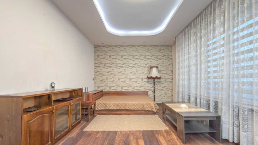 Продава се Тристаен апартамент в София, Медицинска академия - 74 кв.м за 2275 €/кв.м - Снимка #6