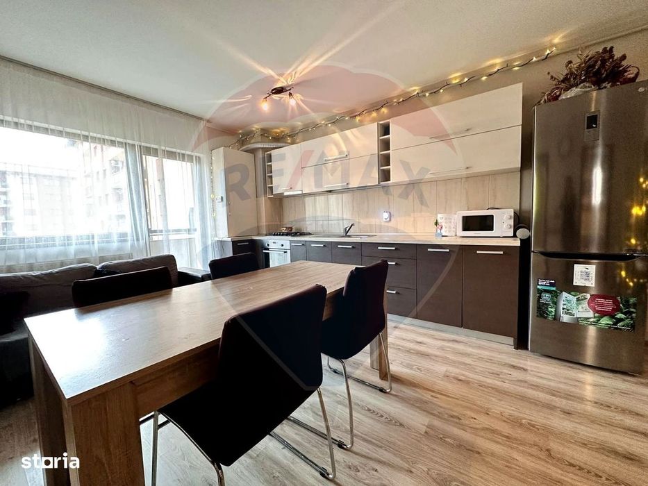 Apartament 3 camere, 63 mp, balcon 9 mp