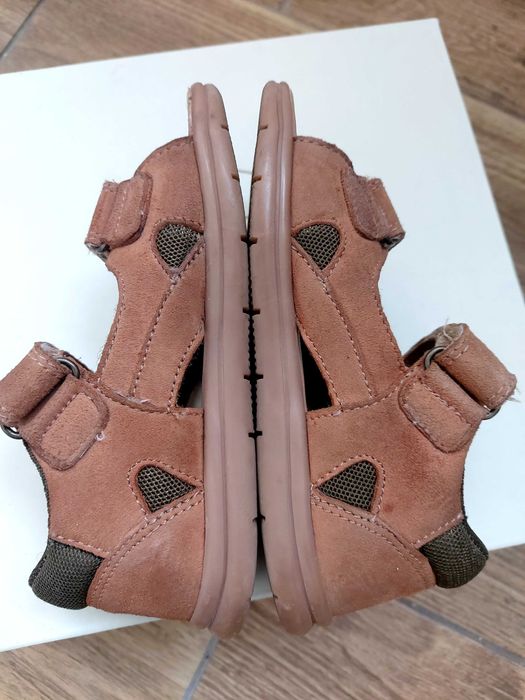 Детски обувки 24,25 номер