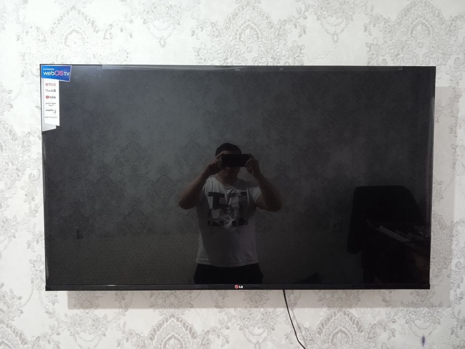 Продам телевизор