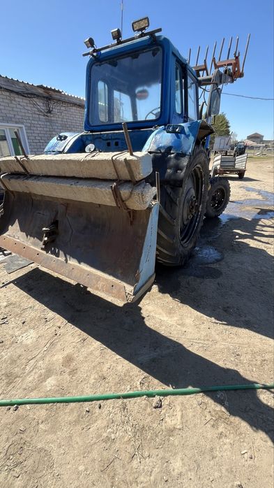 Мтз 80.           .