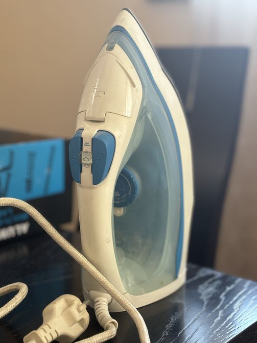 Продавам ютии Philips, Neo, Tefal