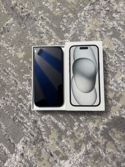 продам iPhone 15