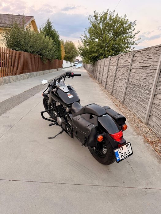 Honda Shadow Phantom 750