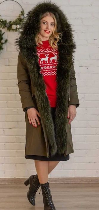 Парка зимняя женская