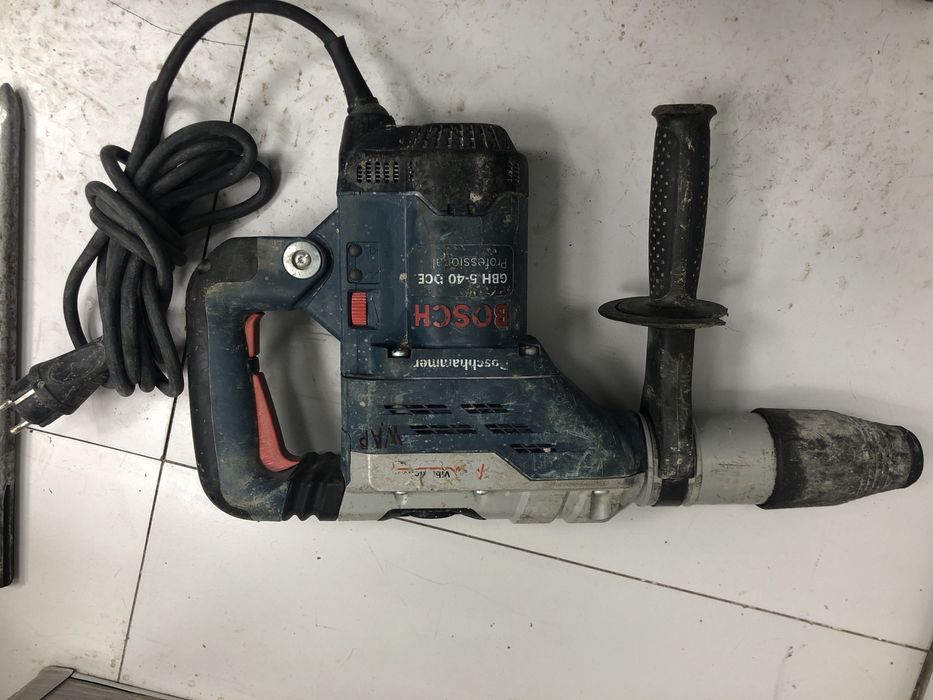 Перфоратор Bosch GBH 5-40DCE (p25)