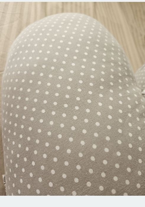 Pernă pt gravide/alăptat p8