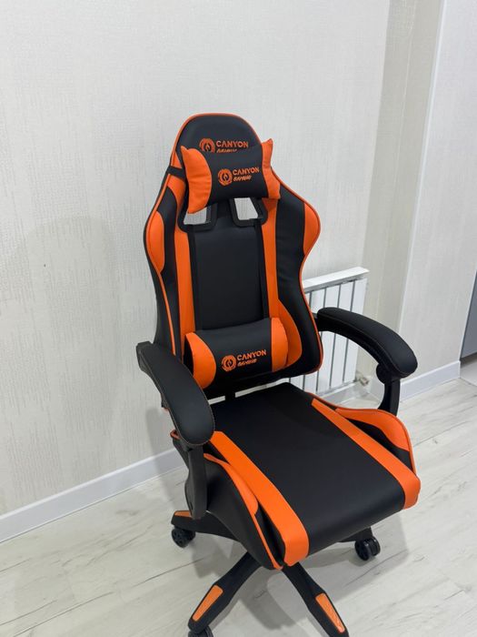 Игровой компьютерный кресло