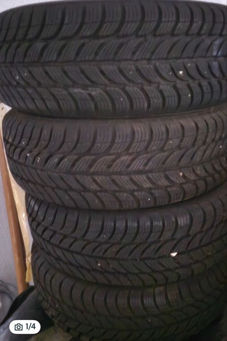 Jante cu anvelope iarna 15