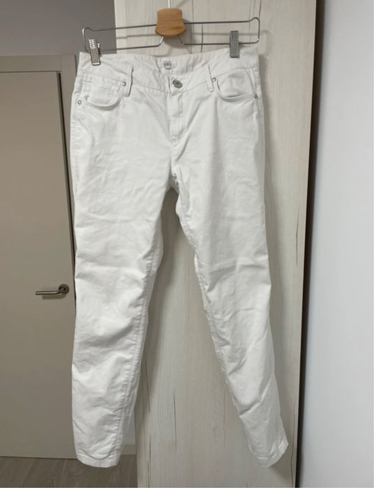 Pantaloni albi Dika marime M