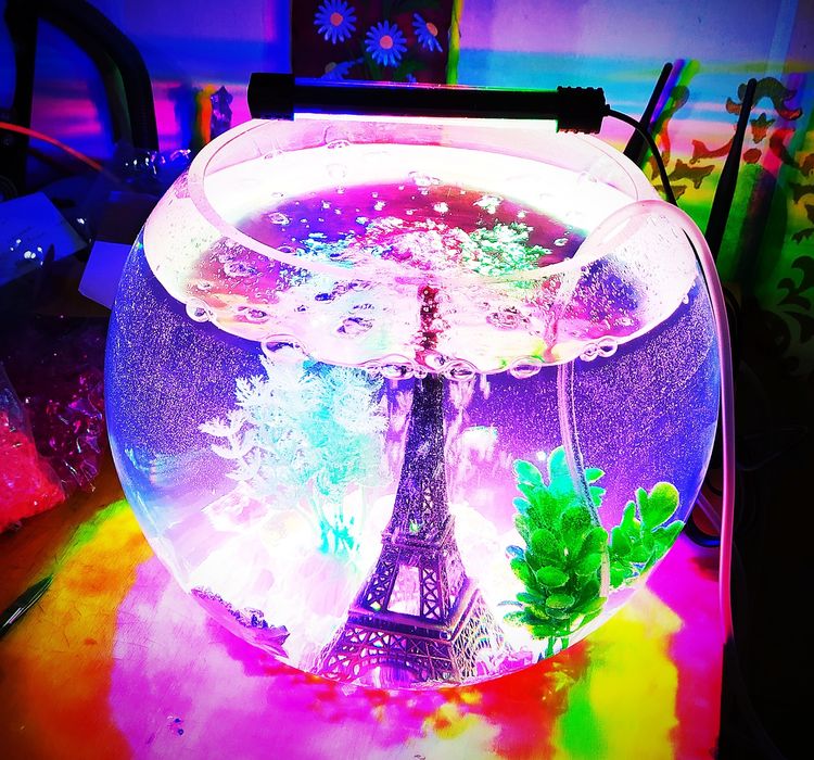 Круглый аквариум 8 литров, комплект оборудования к нему