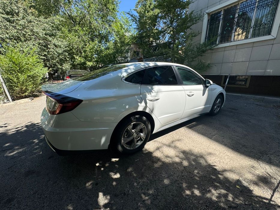 Хендай соната 2021