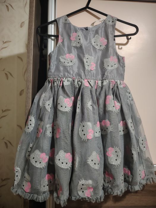 Лот детски рокли