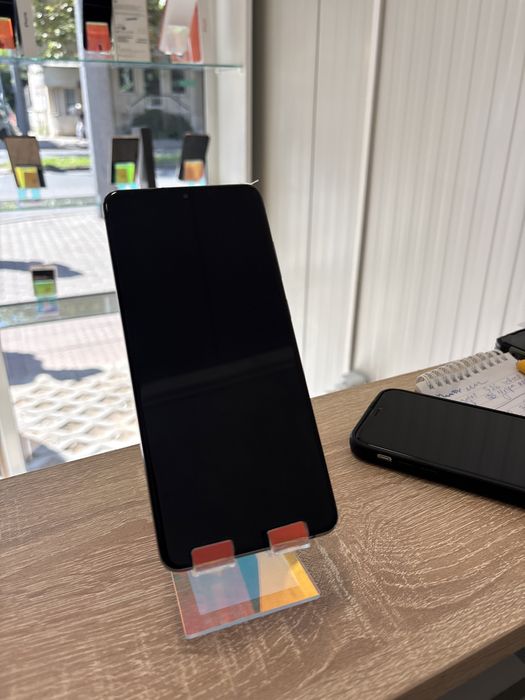Samung Galaxy S20 plus 128 gb