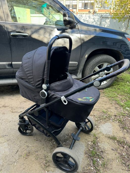 Детская коляска.