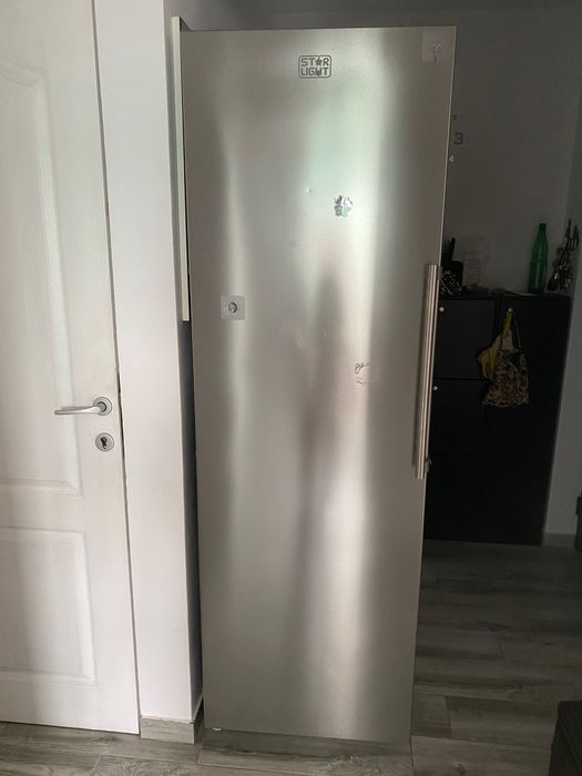 Vand congelator vertical Star Light