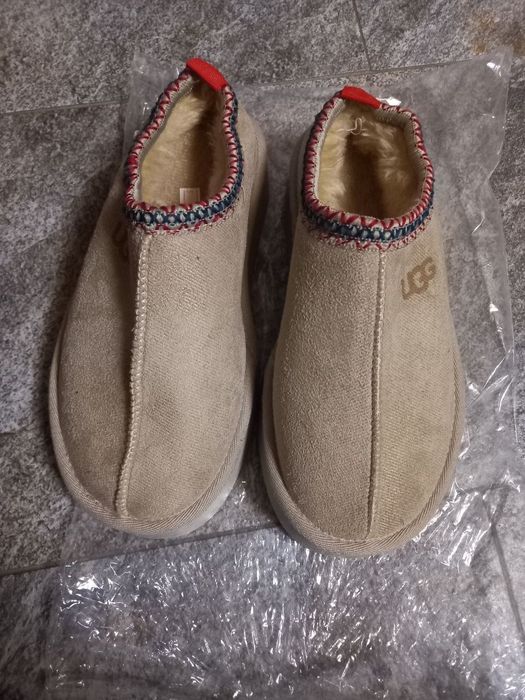 Ugg-uri diferite modele