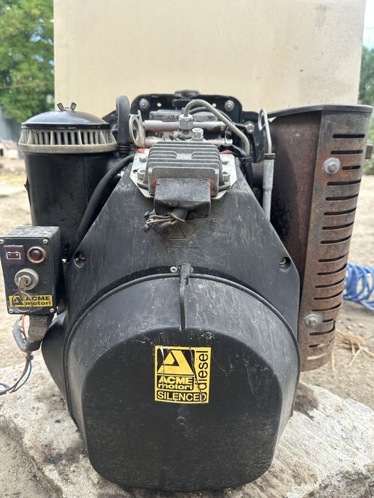 Motor acme 426 cm3 pornire la cheie si la sfoara