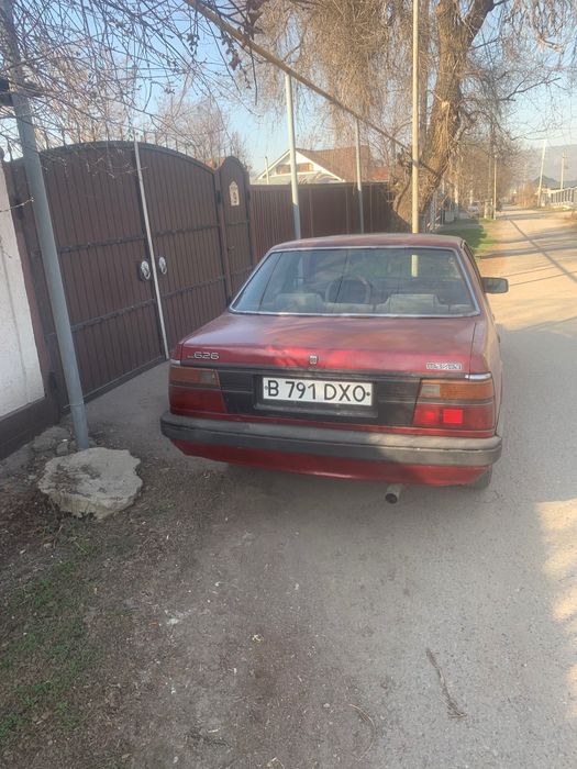 Продам авто (мазда 626 )