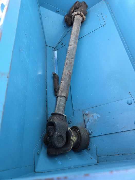 Semanatoare Porumb Monosem PNU 4  Sire