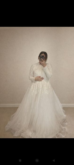 Продам свадебные платья