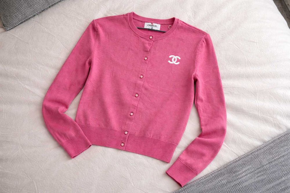 chanel розова жилетка тънка машинна плетка шанел блуза с копчета топ