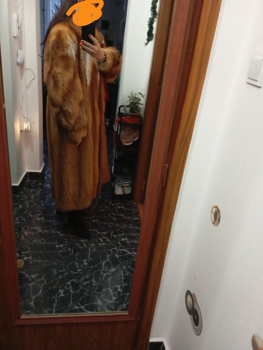 Palton de blana    .