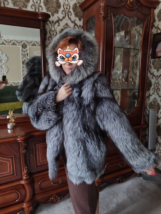 Продам шубу из чернобурки.