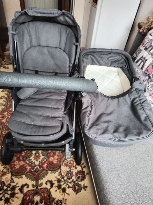 Продам коляску 2 в одном