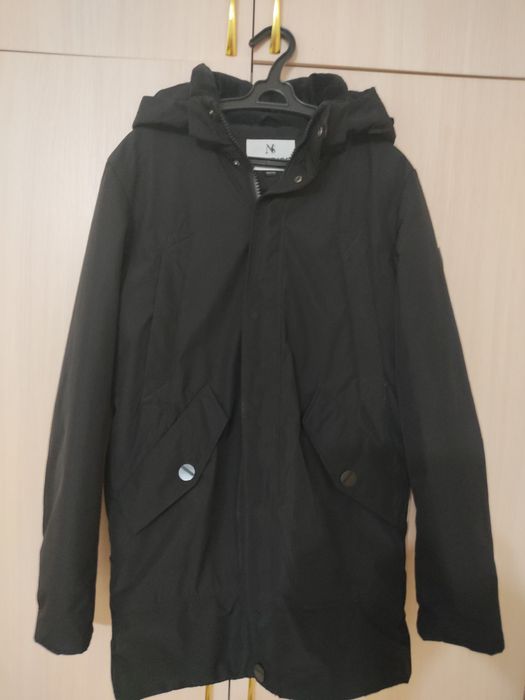 Продам осеннюю куртку