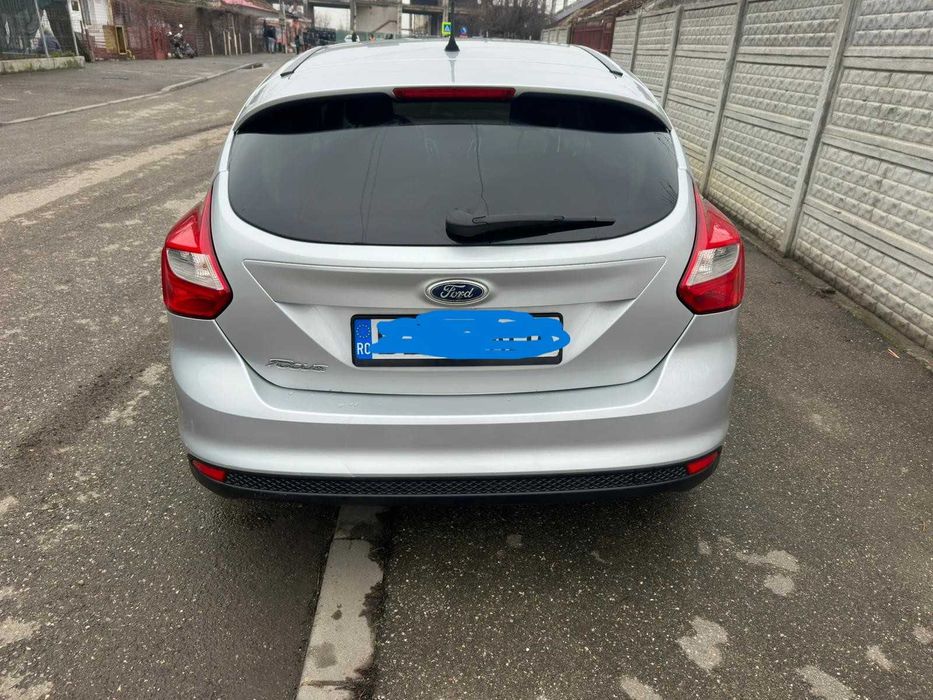 Ford Focus Mk3 - 1.6 benzină clasic cu GPL, Euro 5