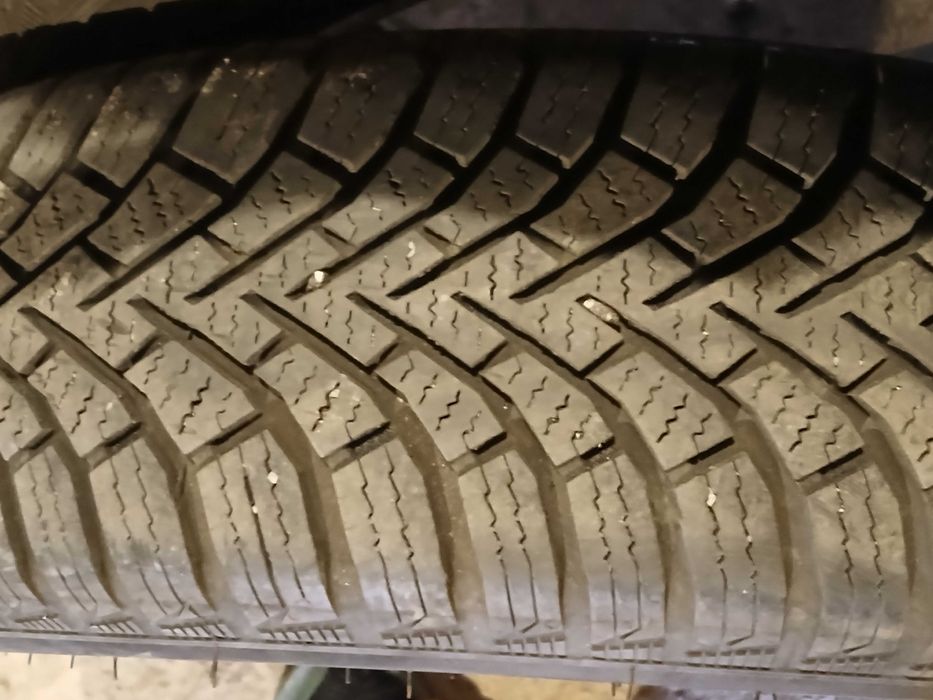 2 гуми 155/70R13