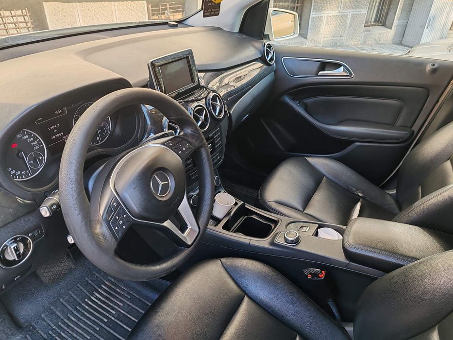 Мерцедес б 180 cdi