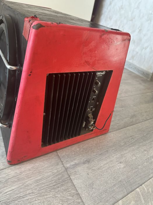 Продам Сабвуфер авто