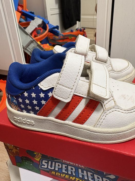 Pantofi sport ADIDAS baieti marimea 23