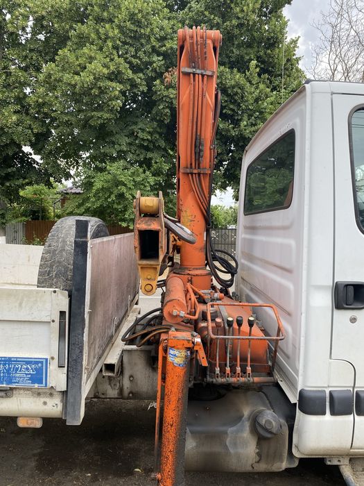 Vand Renault Mascott cu macara