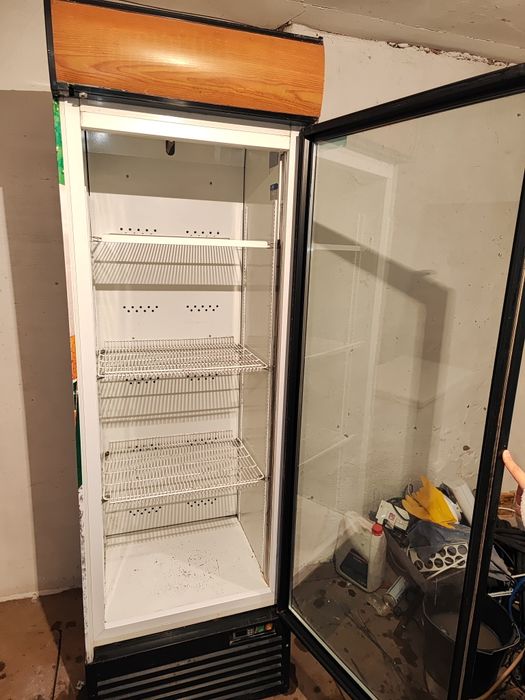 Холодильник рабочий