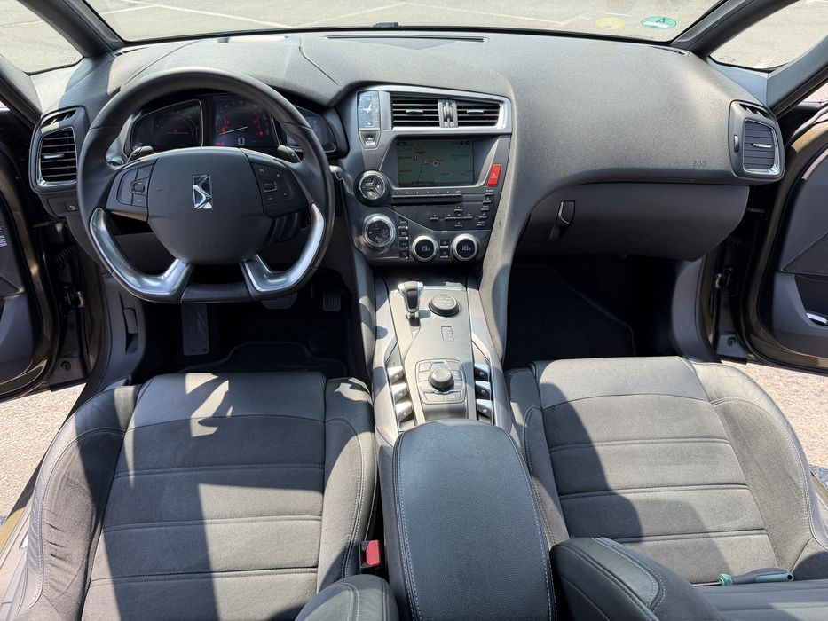 Citroen DS5 2.0 MyHybrid  4x4 DIESEL automat extra full