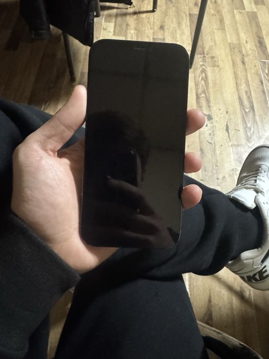 Iphone 12 pro 256gb sotiladi