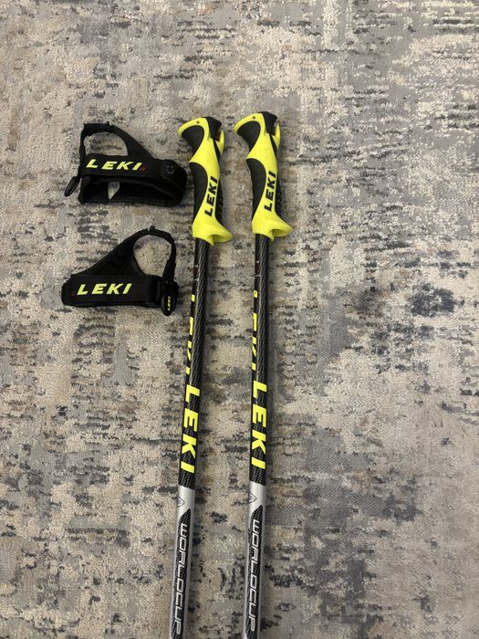 Bete Leki WorldCup Lite Slalom 115 cm + Straps Leki