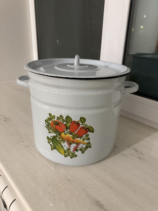 Пролам кастрюлю эмалированную