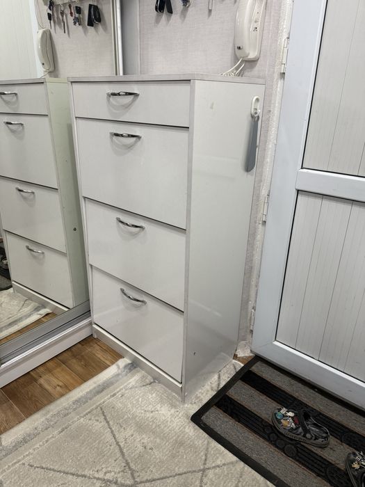 Обувница.         .