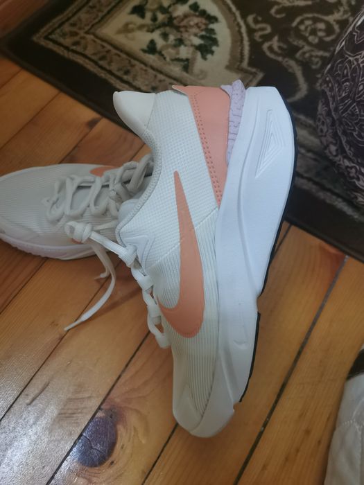 Нови обувки Nike Star Runner 4