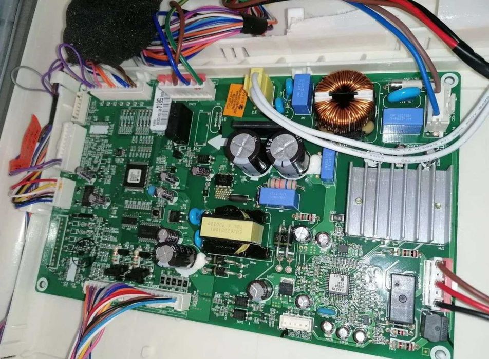 Ремонт холодильников Ремонт морозильных камер