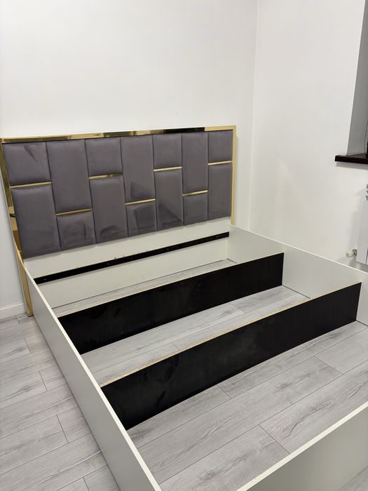 Кровать двухспальняя