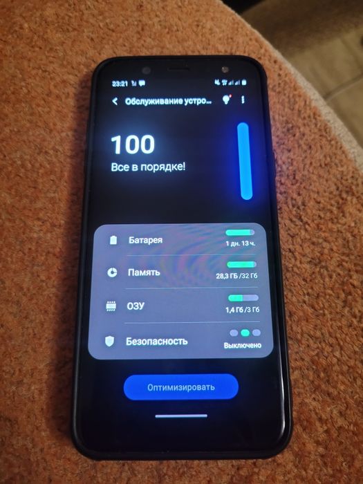 Samsung A6 продам