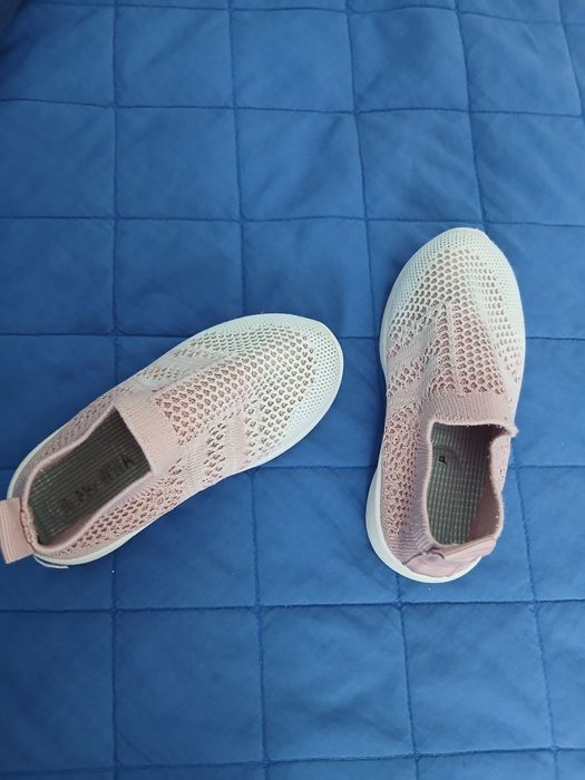 Adidasi fata nr 22