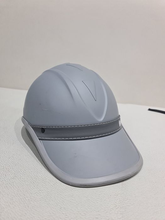 Продам защитные шлема