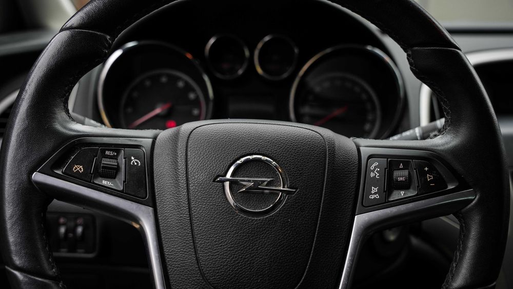 Opel Astra J 1.4 benzina