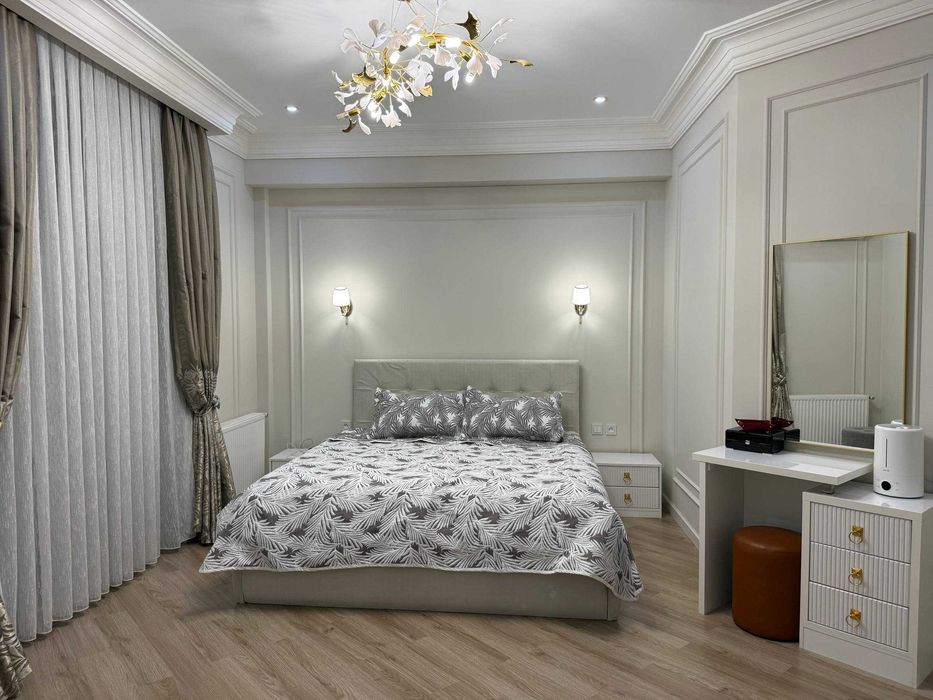 3 комнатная квартира 102 м2 в Яккасарайском районе. ЖК Solaris (ИТ)